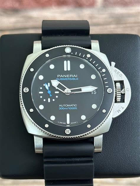 used panerai luminor submersible pam pam00683